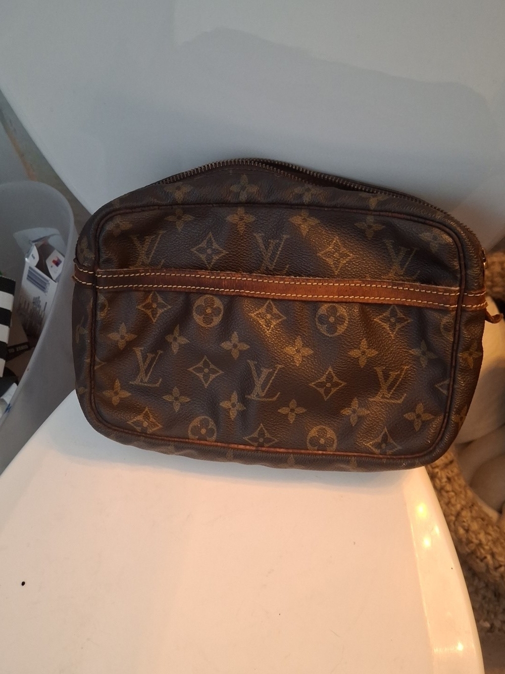 Louis Vuitton Monogram Canvas Toiletry Pouch in Brown Vintage 1980 - Picture 3 of 5